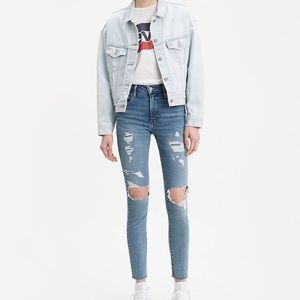 Levis 721 distressed skinny jeans